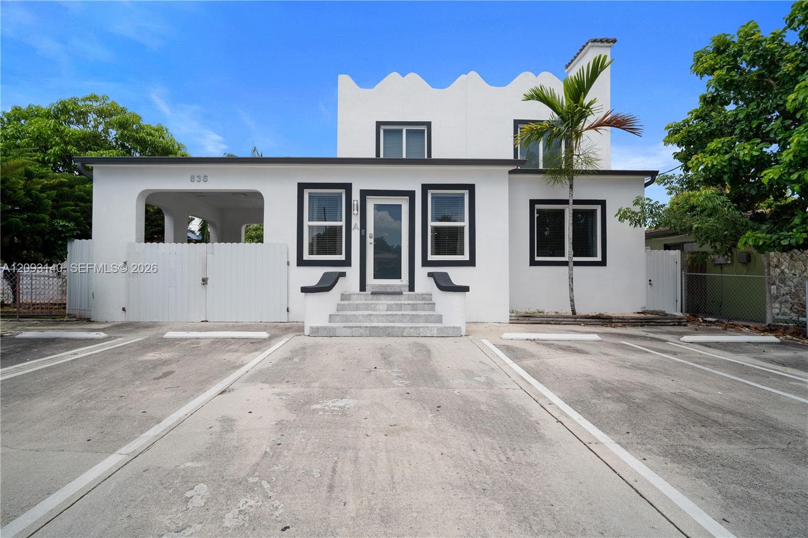 836 NW 33rd Ave