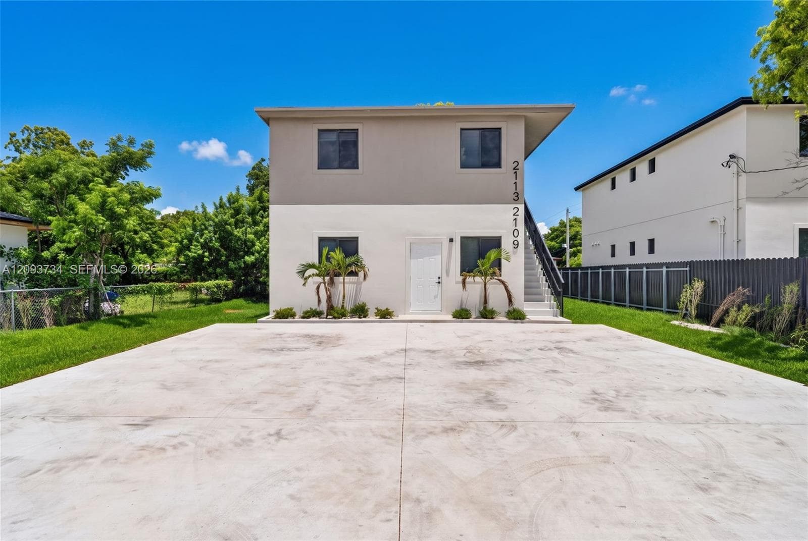 2109 NW 65 ST