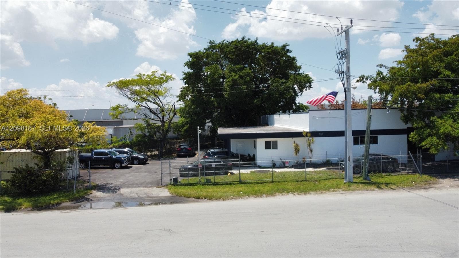 6500 NW 35th Ave
