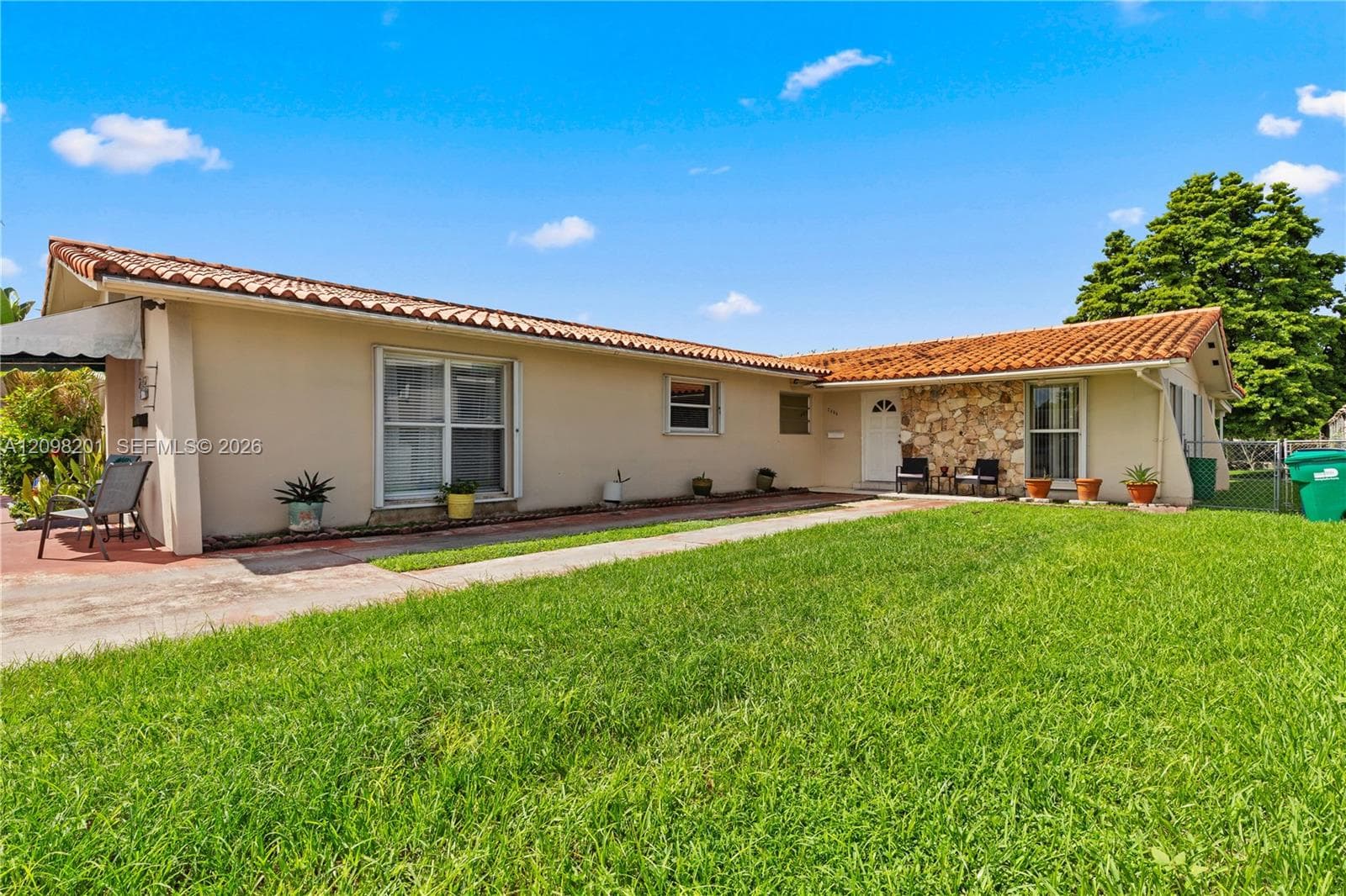 2450 SW 90th Ave