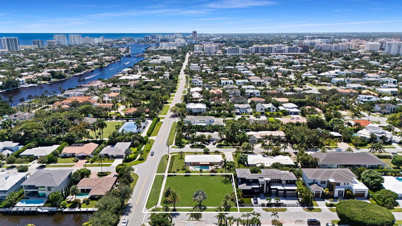 498 NE 10th Street