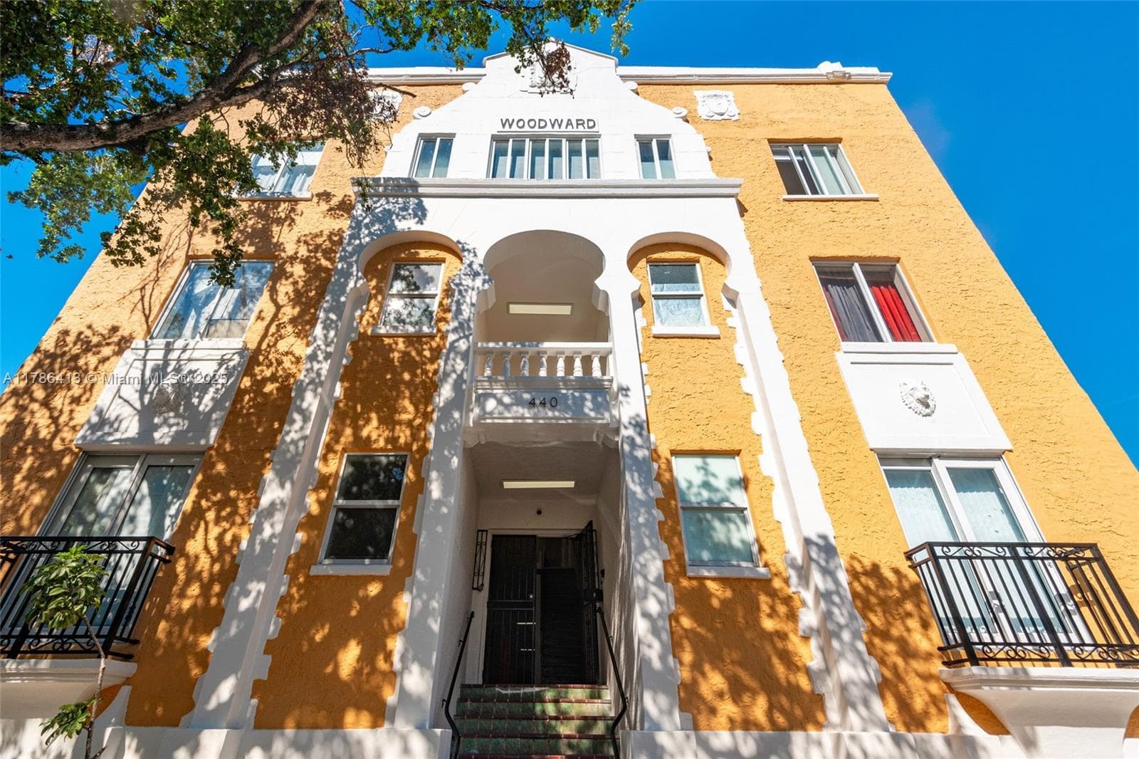 440 SW 5th Ave