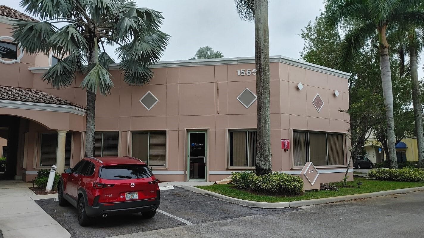 1565 N Park Drive # 104