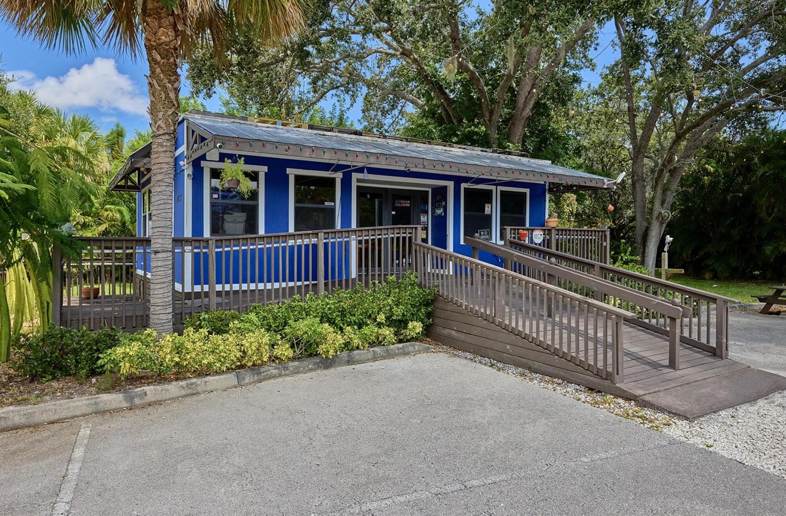 2155 NW Federal Highway