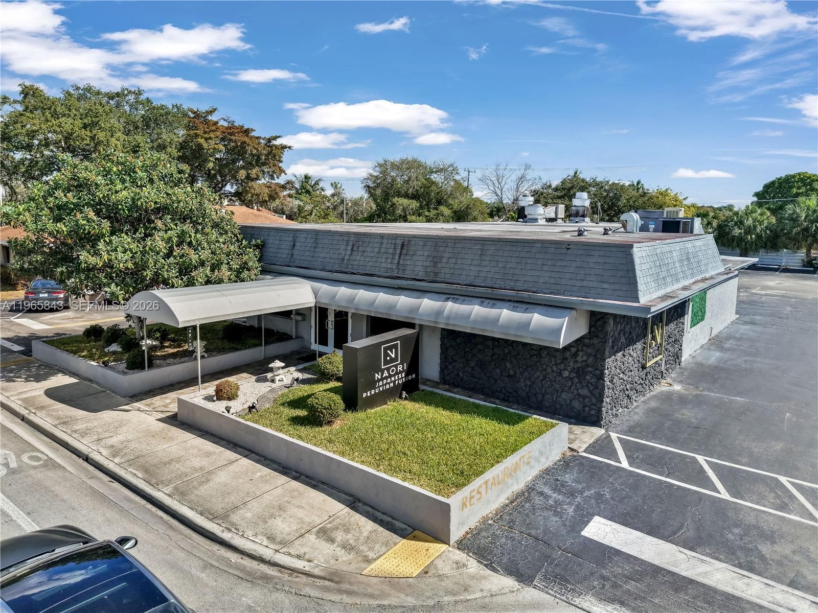 2220 N University Dr