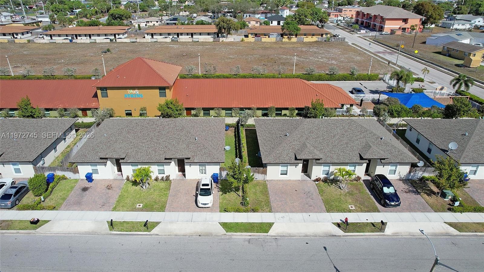 1538 26th Ct