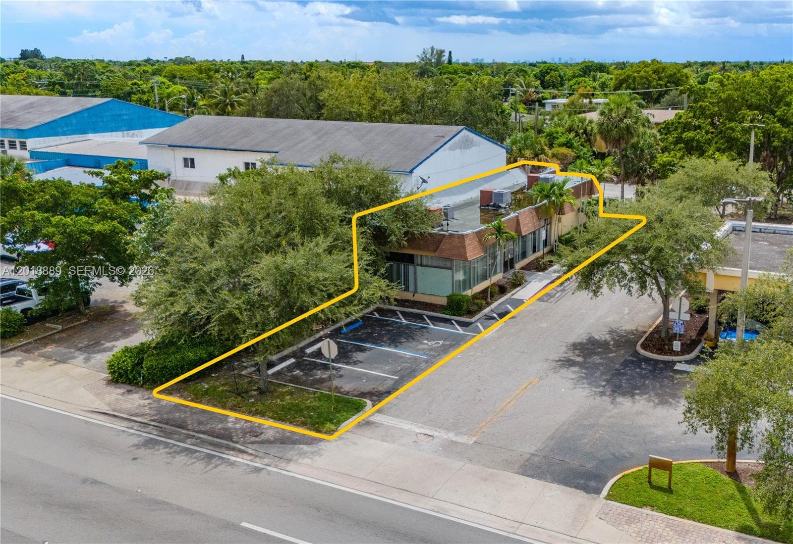 3740 W Broward Blvd