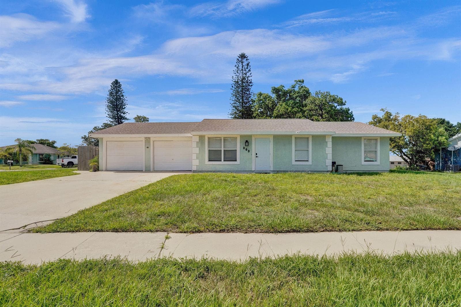 303 NE Solida Circle
