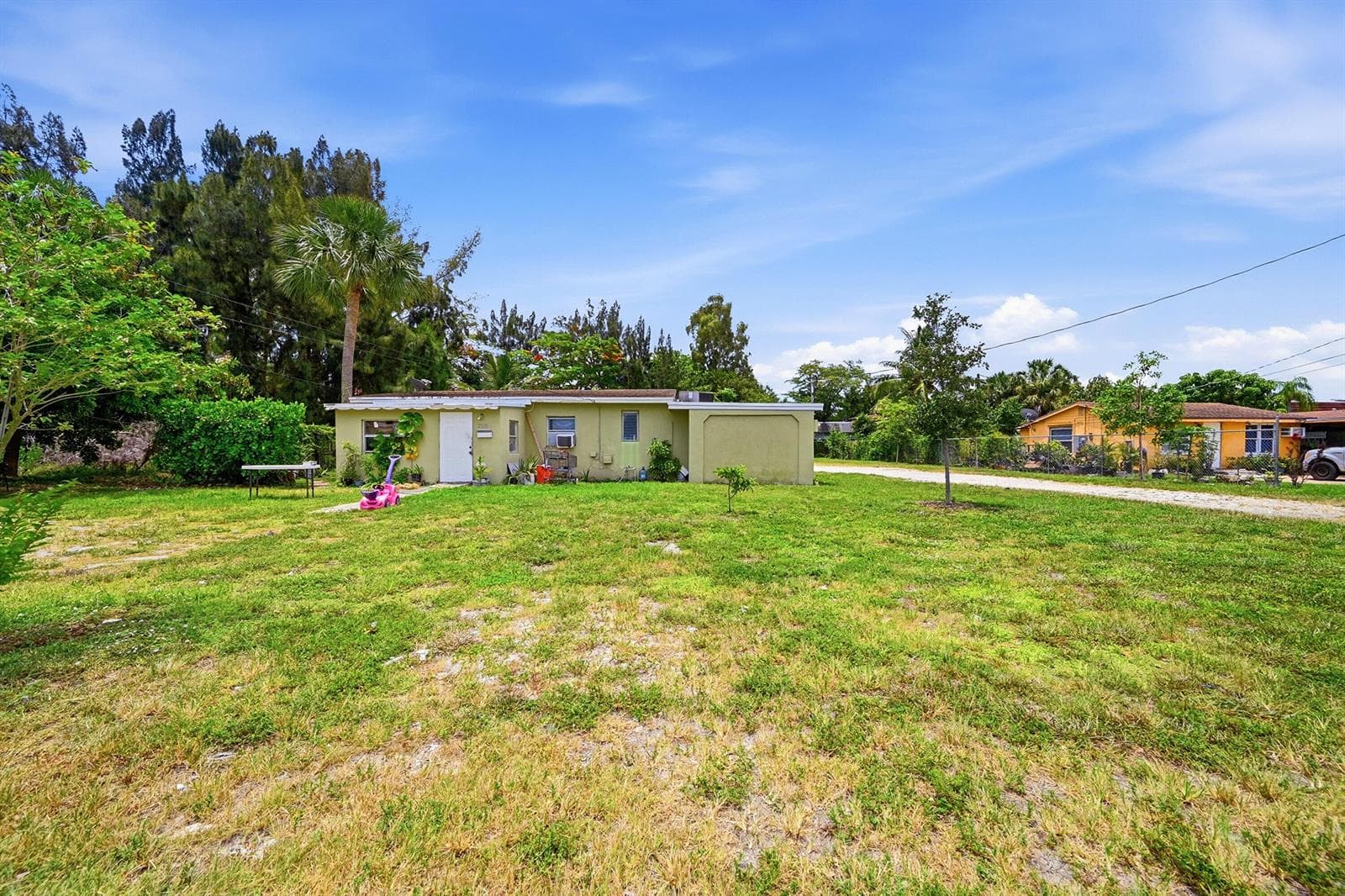 700 SW 8th Street