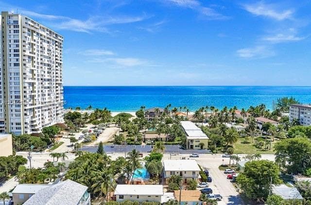 213 S Ocean Blvd