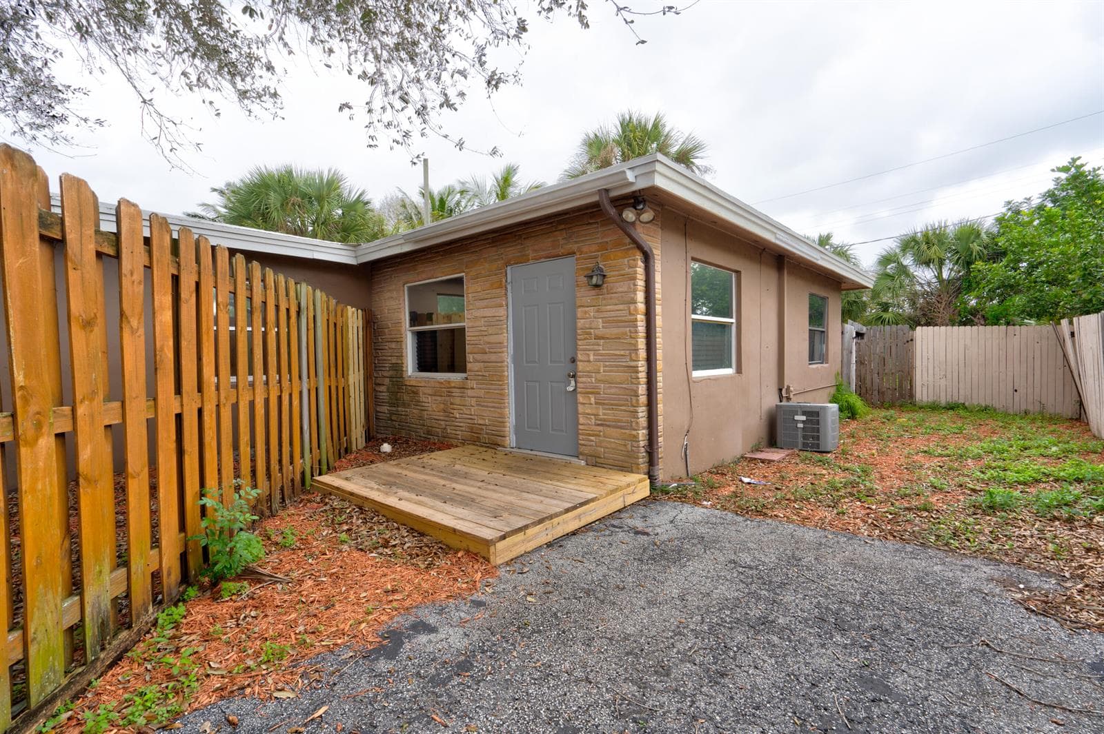 311 De Carie Street # 313