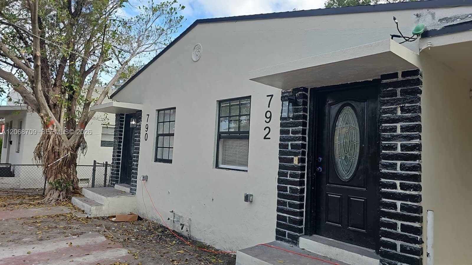790 NW 56th St