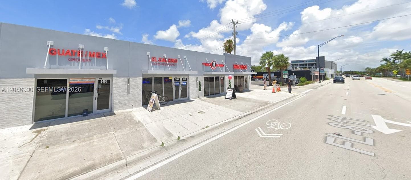 3493 N Dixie Hwy