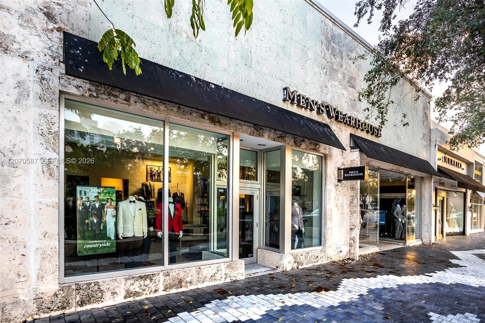 350 Miracle Mile