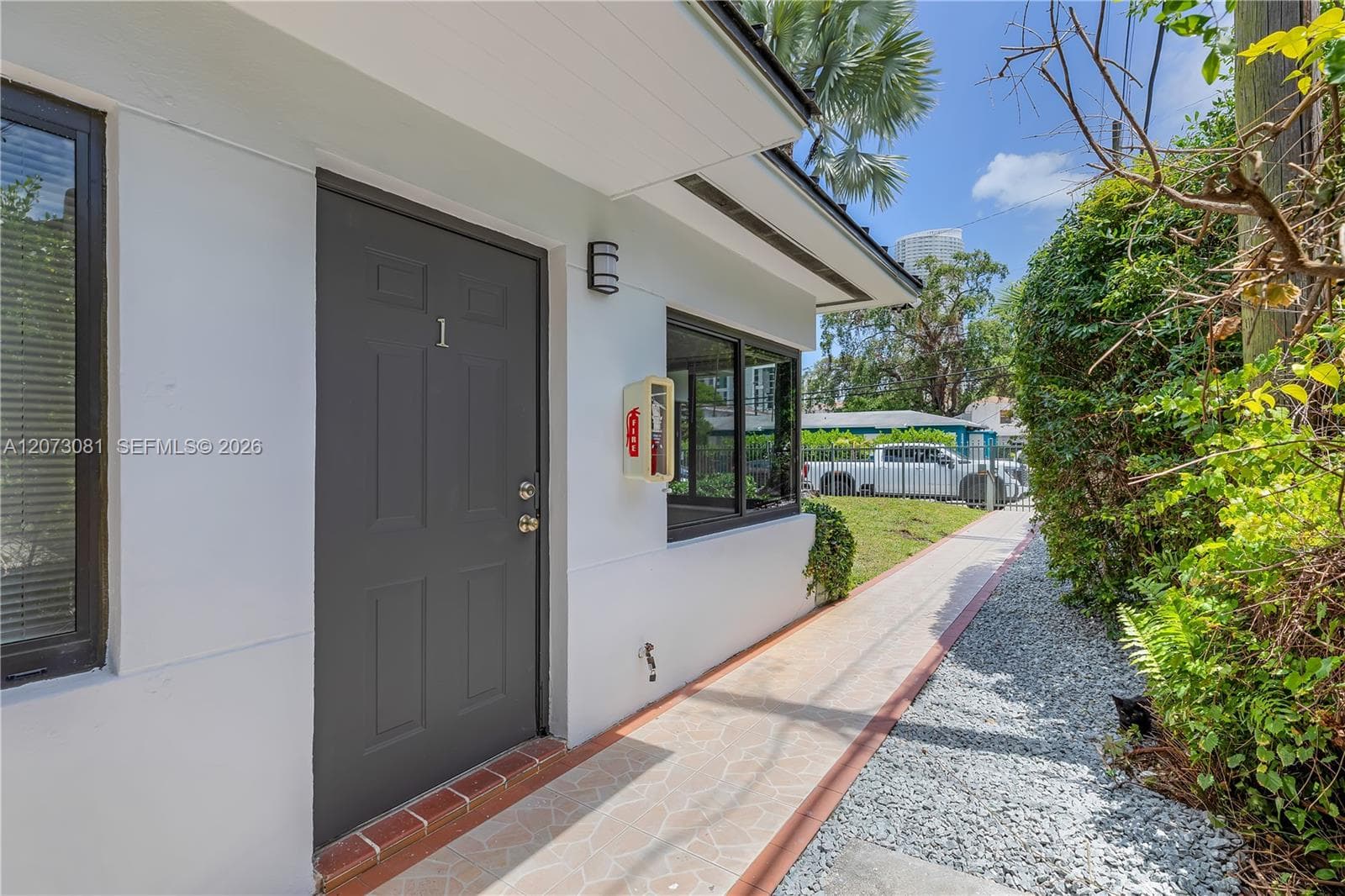 620 SW 6th Ave