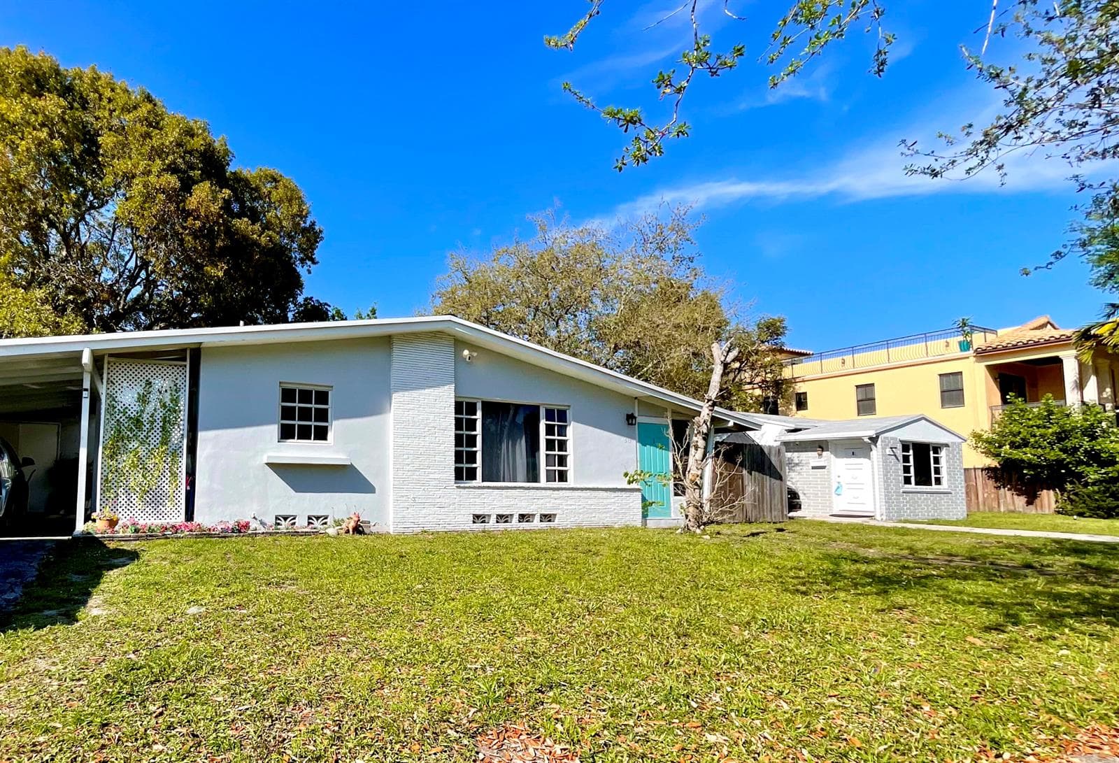 513 SW 17th Street