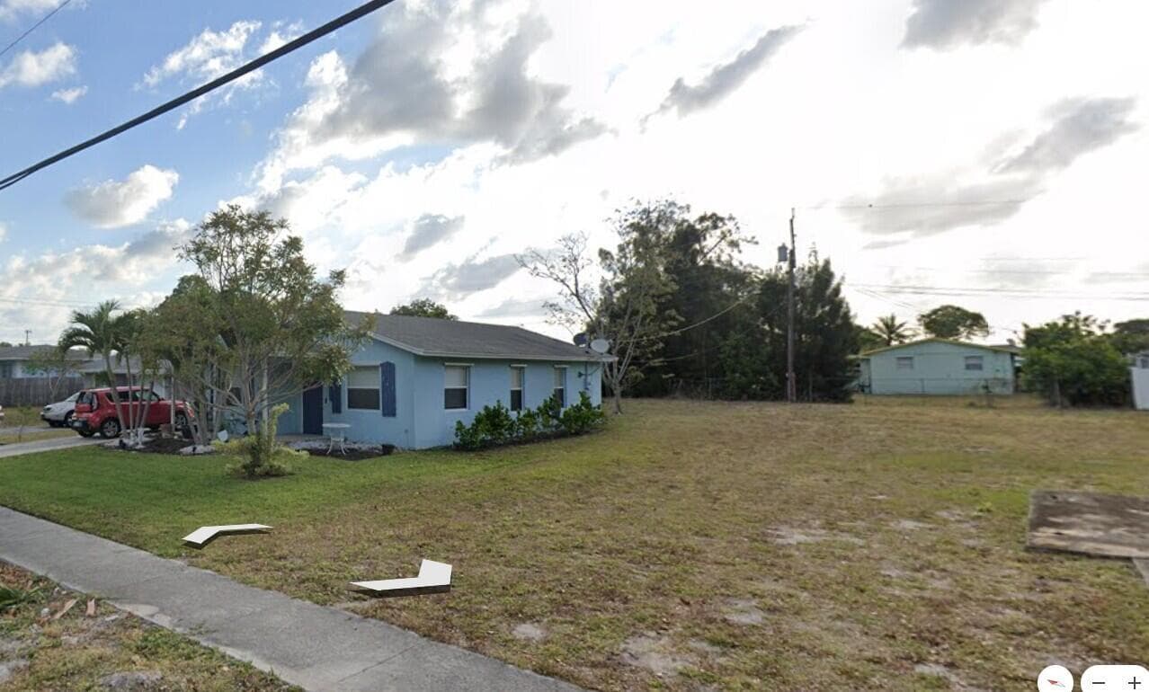 339 NW 8TH Avenue