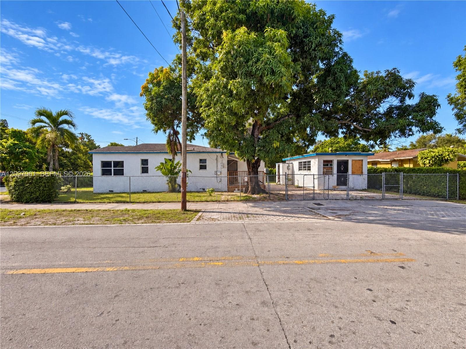 3330 NW 15th Ave